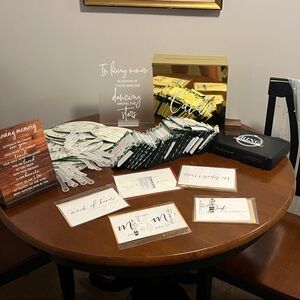 Assorted Bridal/Wedding Accessories Set